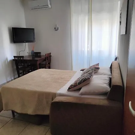 Fontana Degli Orti Apartamento *